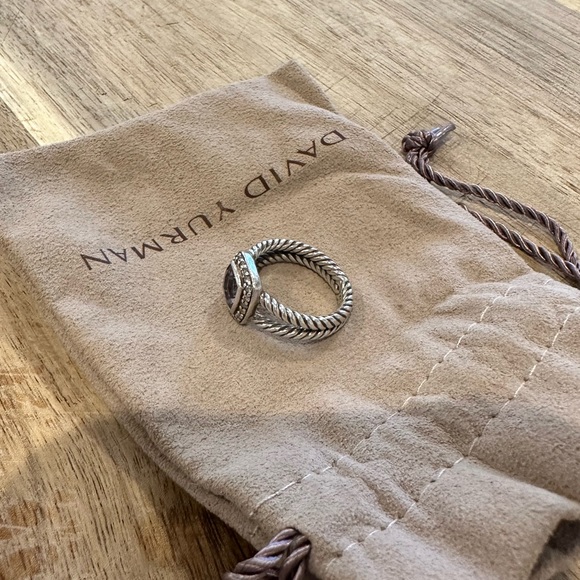 David Yurman Petite Albion Ring in Sterling Silver with Amethyst & Pavé Diamonds - Picture 8 of 9